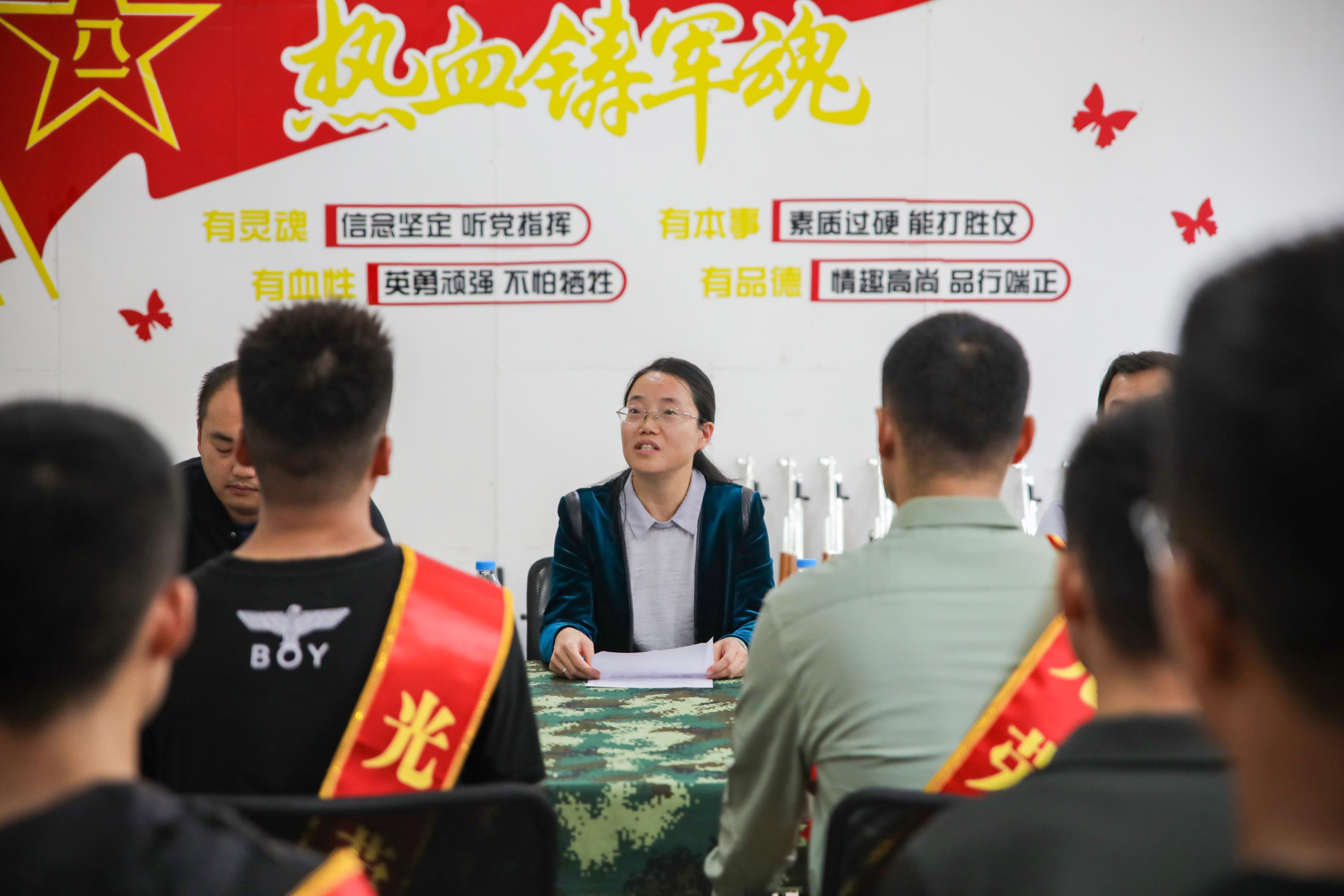 我院举行2020年度光荣退役返校大学生欢迎仪式